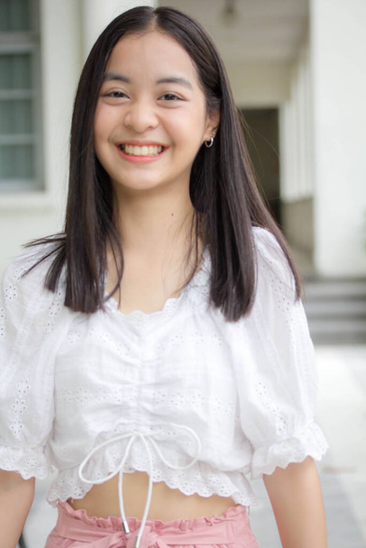 asia thai teen White t-shirt beautiful girl smile and relax - Fotografie, Obrázek