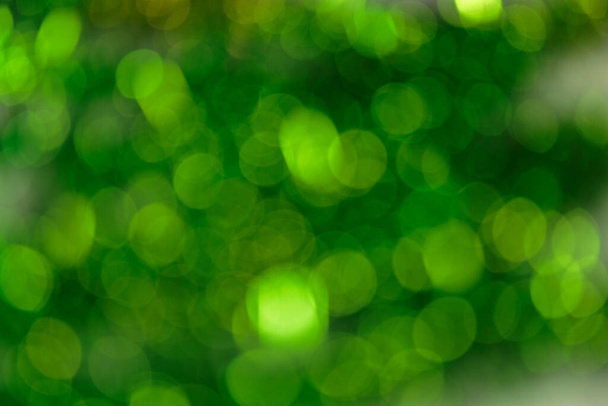 Colorido abstrato Ultra verde fundo bokeh. 2019 - Foto, Imagem
