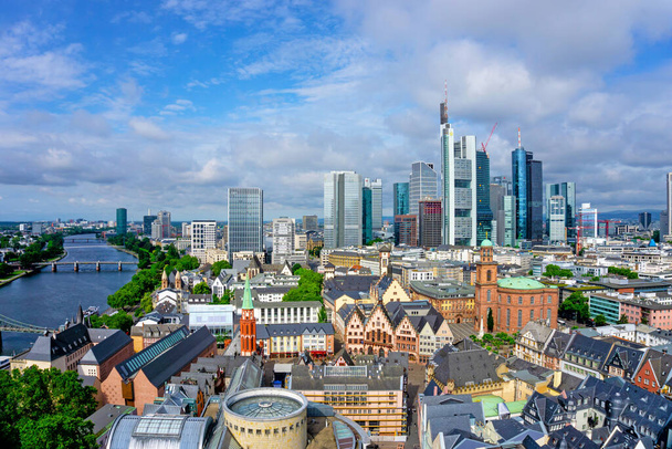 Almanya 'da Frankfurt silueti - Fotoğraf, Görsel