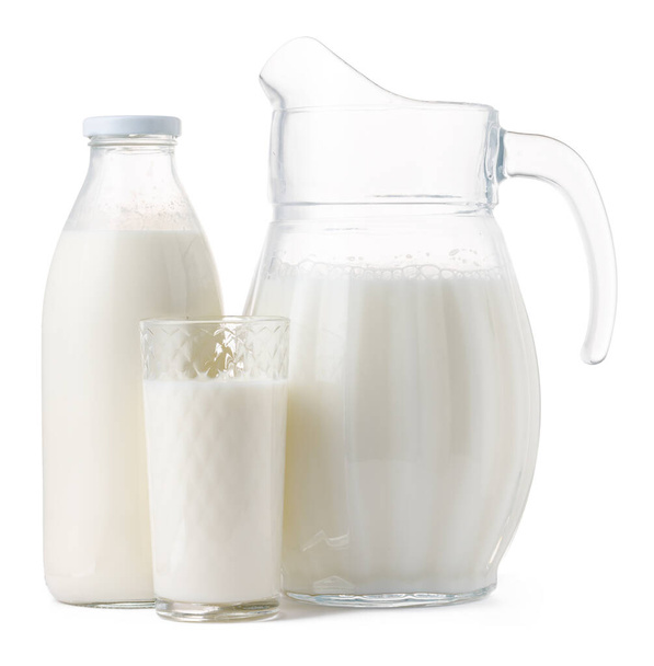 Glassware full of fresh milk isolated on white - Foto, Imagem
