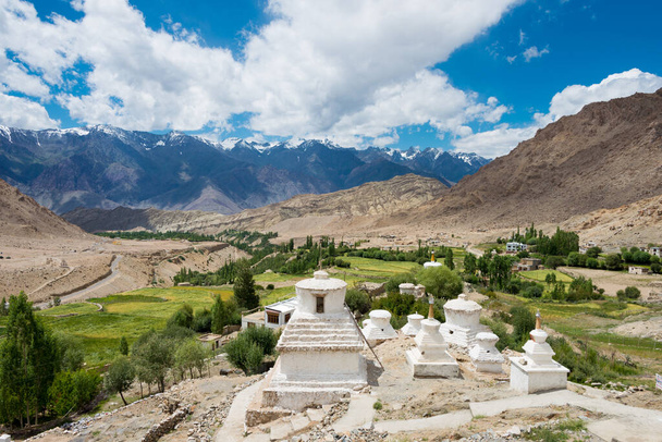 Ladakh, Indien - Likir-Kloster (Likir Gompa) in Ladakh, Jammu und Kaschmir, Indien. Das Kloster wurde 1065 wieder aufgebaut. - Foto, Bild