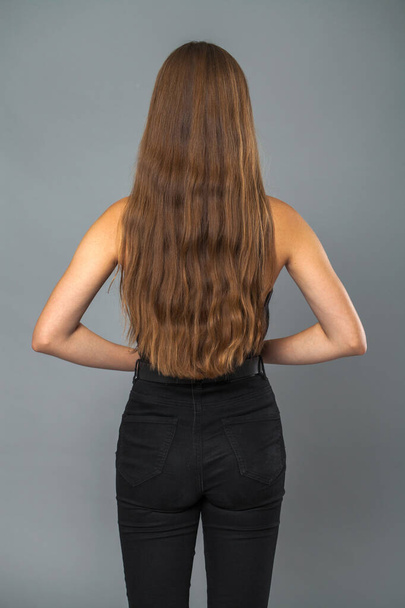 Back rear view brunette hair model, indoor - Fotoğraf, Görsel