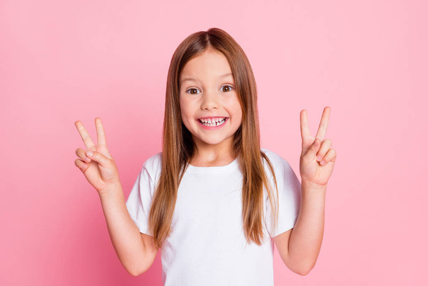 Close-up portrait of her she nice attractive glad red foxy ginger cheerful cheery girl showing double v-sign good mood isolated over pink pastel color background - Fotoğraf, Görsel