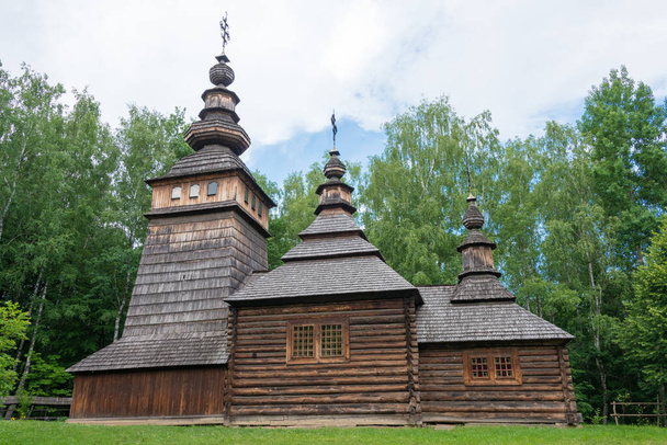 Liviv,ウクライナ-民俗建築と農村生活の博物館Liviv.ウクライナのリヴィウにある有名な史跡. - 写真・画像