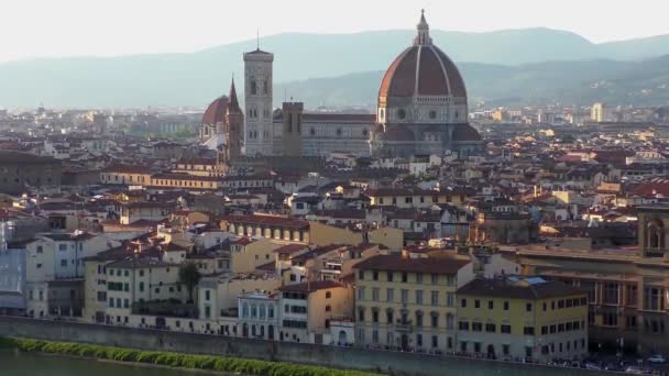 Φλωρεντία πριν το ηλιοβασίλεμα, όπως φαίνεται από το Piazzale Michelangelo, 4K πλάνα - Πλάνα, βίντεο