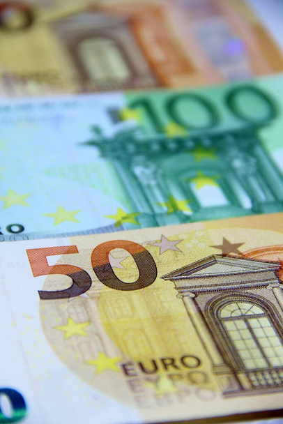 Euro-Geld, Euro-Bargeld aus nächster Nähe - Foto, Bild