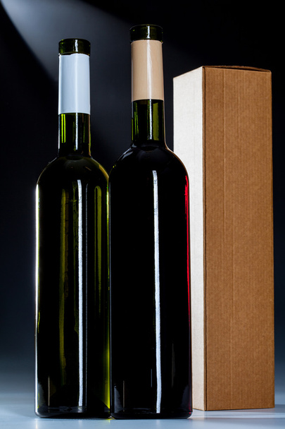 Two wine bottles - Zdjęcie, obraz