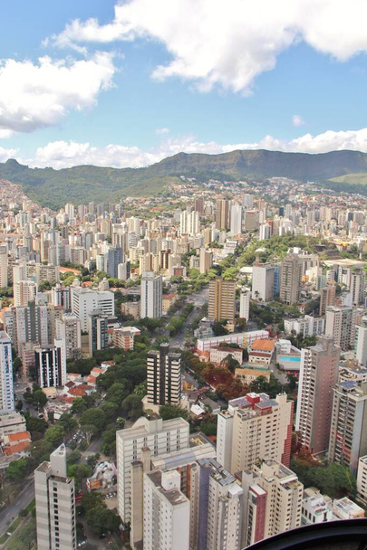 Gyönyörű légi kilátás Belo Horizonte város, Brazília - Fotó, kép