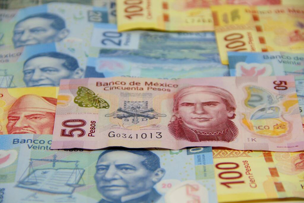 Mexikói pénz számlák háttér - Fotó, kép