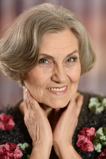 Portrait of a middle-aged woman - Fotoğraf, Görsel