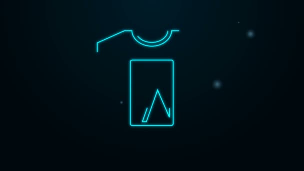 Icône de T-shirt rayonnante ligne néon isolé sur fond noir. Animation graphique de mouvement vidéo 4K - Séquence, vidéo