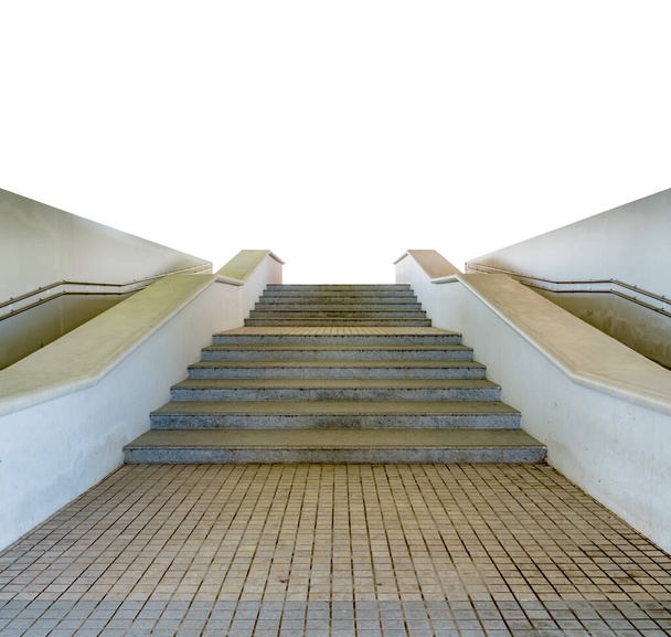 Betonové schodiště izolovat na bílém pozadí s oříznutou cestou - Fotografie, Obrázek