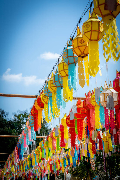 Tayland renkli geleneksel kağıt lamba - Fotoğraf, Görsel