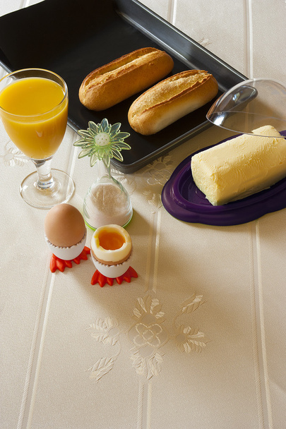 Pequeno-almoço continental típico
: - Foto, Imagem