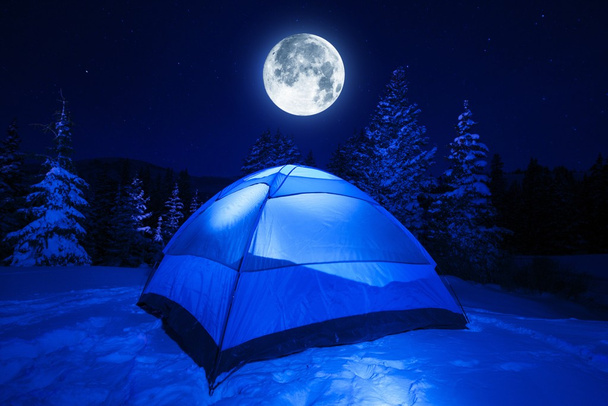 Зимова ніч табір
 - Фото, зображення