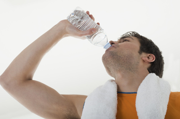 Sportsman drinking water - 写真・画像