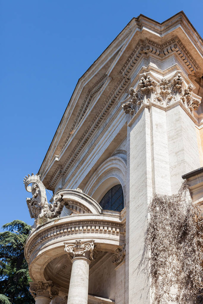 ROM, ITALIEN - 17. AUGUST 2014 Die Andreaskirche am Quirinal ist eine römisch-katholische Titularkirche in Rom. - Foto, Bild