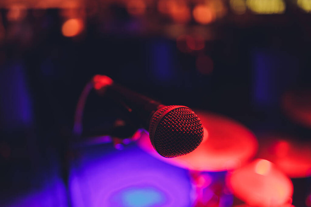 Close up of microphone in concert hall or conference room. - Foto, Bild