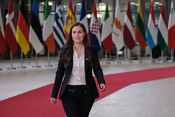 Finnish Prime Minister  Sanna Marin arrives at the first face-to-face EU summit since the coronavirus disease (COVID-19) outbreak, in Brussels, Belgium July 20, 2020. - Foto, afbeelding