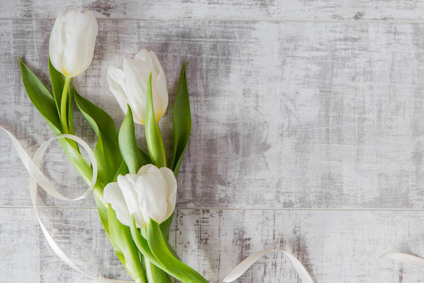 weiße Tulpen aus nächster Nähe - Foto, Bild