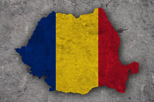 Карта і прапор Румунії на вивітрюваному бетоні - Фото, зображення