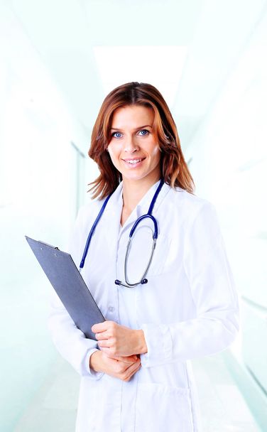 Smiling medical woman doctor at Hospital - Foto, Imagem