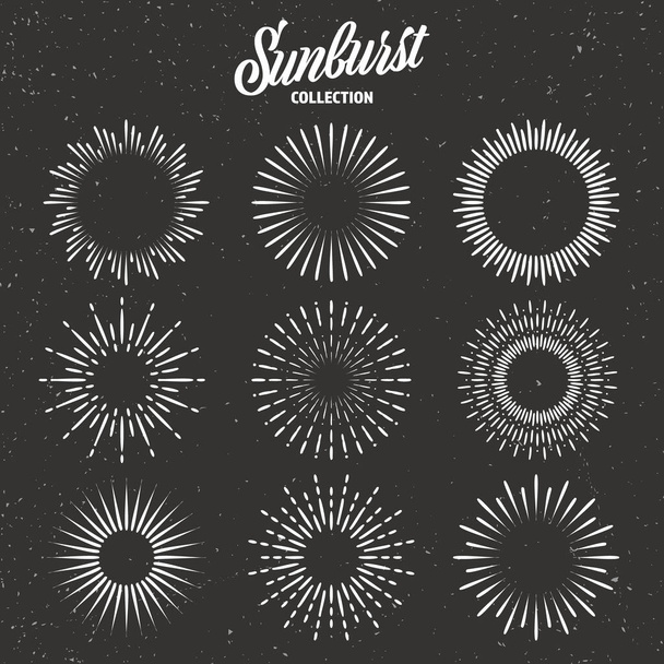 Vintage grunge sunburst collection. Bursting sun rays. Fireworks. Logotype or lettering design element. Radial sunset beams. Vector illustration. - Vector, Image