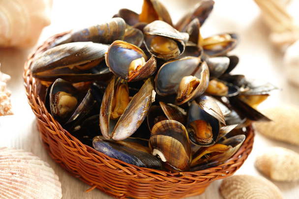 Mussels in basket - Photo, Image