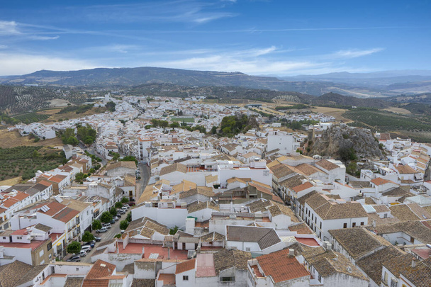 pueblos blancos en la provincia de Cádiz, Olvera - Foto, Imagen