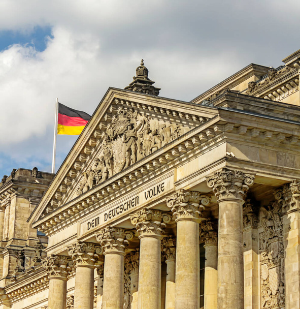 Het Reichstag-gebouw in Berlijn: Duits parlement - Foto, afbeelding
