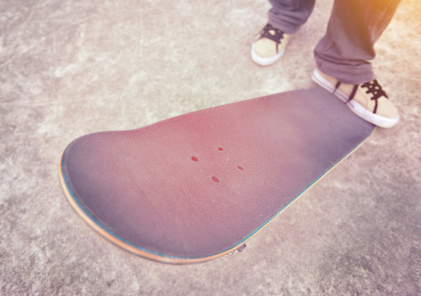 Legs on a skateboard - Foto, Bild
