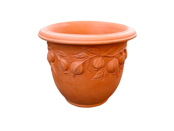 decoratieve klei vaas met bloemmotief geïsoleerd - Foto, afbeelding