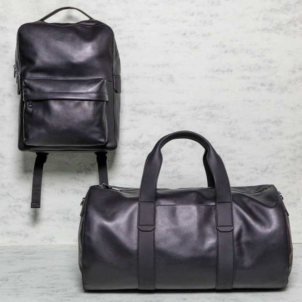 Fekete férfi táska és hátizsák elszigetelt - Fotó, kép