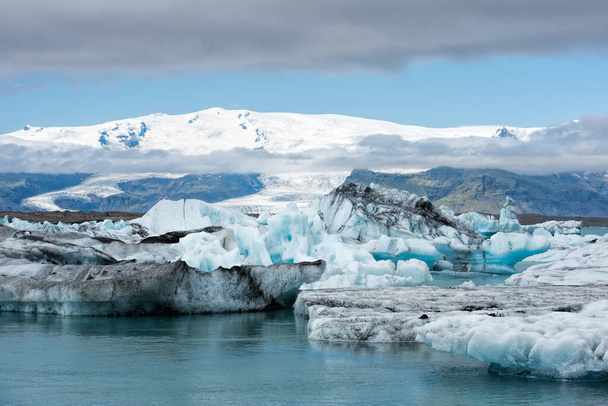 Glacial lagoon of Jokulsarlon - 写真・画像