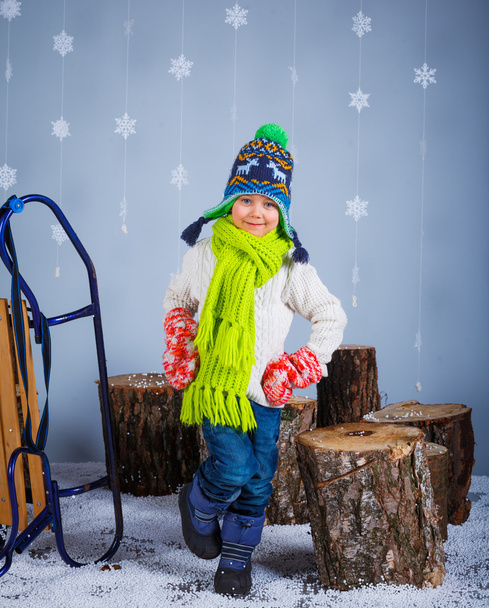 Funny boy in winter clothes - Foto, imagen