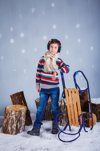 zabawny chłopak w zimowe ubrania - Zdjęcie, obraz