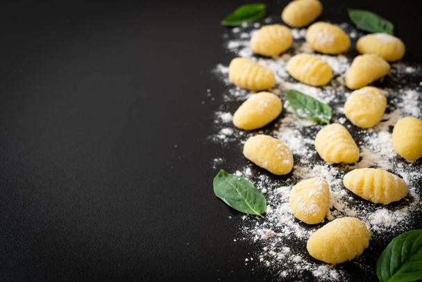 Traditional Italian gnocchi pasta uncooked - Italian food style - Foto, Bild