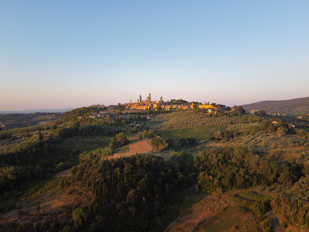 The medieval skyline of San Gimignano. Siena, Tuscany in Italy. - Foto, immagini