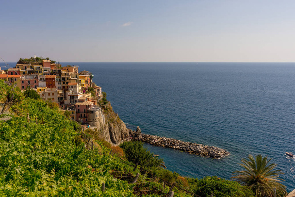 Het stadsgezicht van Manarola, Cinque Terre, Italië - Foto, afbeelding