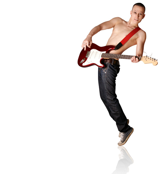 πανκ άνθρωπος με την κιθάρα - Φωτογραφία, εικόνα