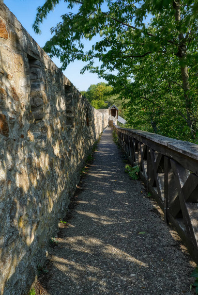 Parapet walk of the historic city wall of Bad Munstereifel in Germany - Фото, зображення