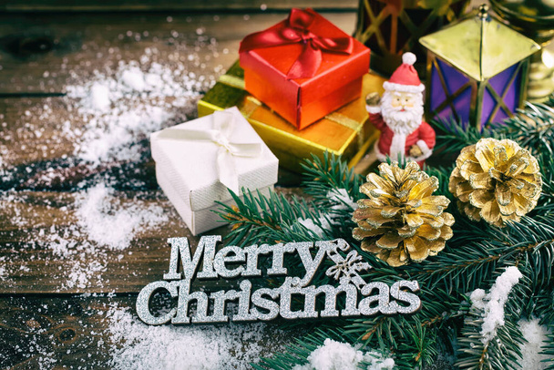 Feliz cartão de Natal com presentes e, café e decorações de Natal. - Foto, Imagem