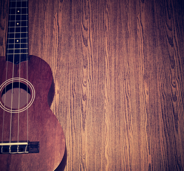 гавайська гітара
 - Фото, зображення