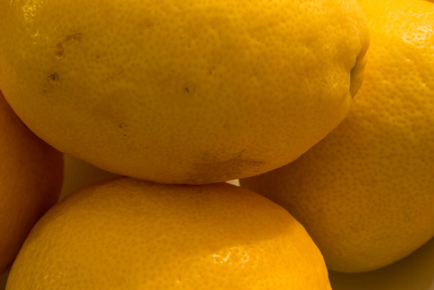 This is a photograph of Lemons - Фото, изображение