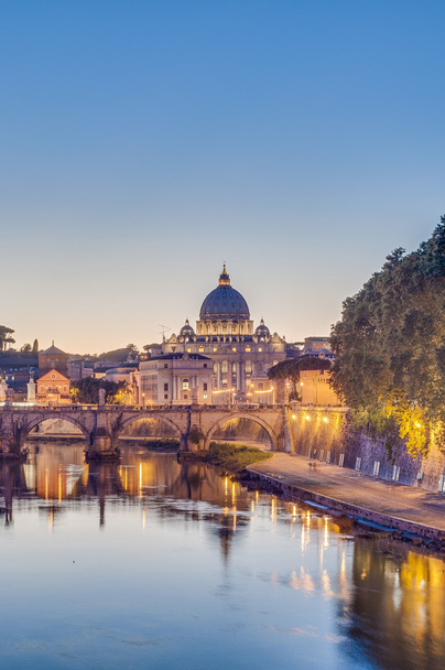 Ponte Sant 'Angelo (Мост Адриана) в Риме, Италия
, - Фото, изображение