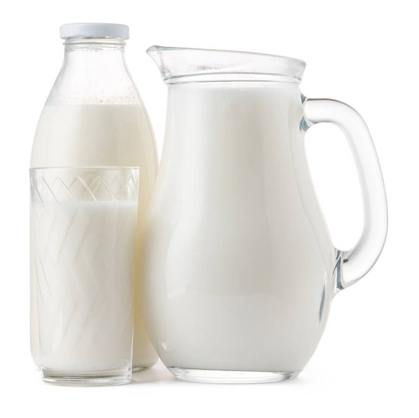 Glassware full of fresh milk isolated on white - Foto, afbeelding