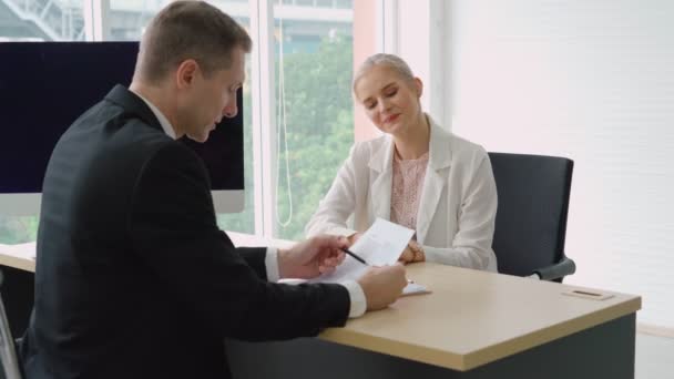Job seeker in job interview meeting with manager - Footage, Video