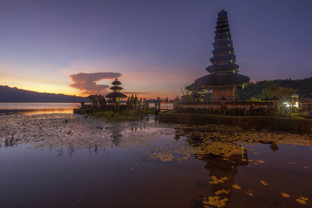 Bali Island is a small beautiful island and a part of Indonesia archipelago, and the most famous of Indonesian tourism in the world. It owns the panorama and unique culture that make this island is exclusive than others - Photo, Image