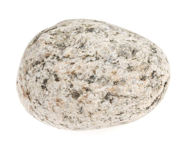 Натуральний великий камінь, бруківка ізольована на білому тлі. каміння для лазні та сауни
 - Фото, зображення