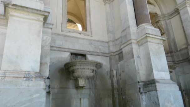Velká fontána na pahorku Janiculum v Římě - Záběry, video